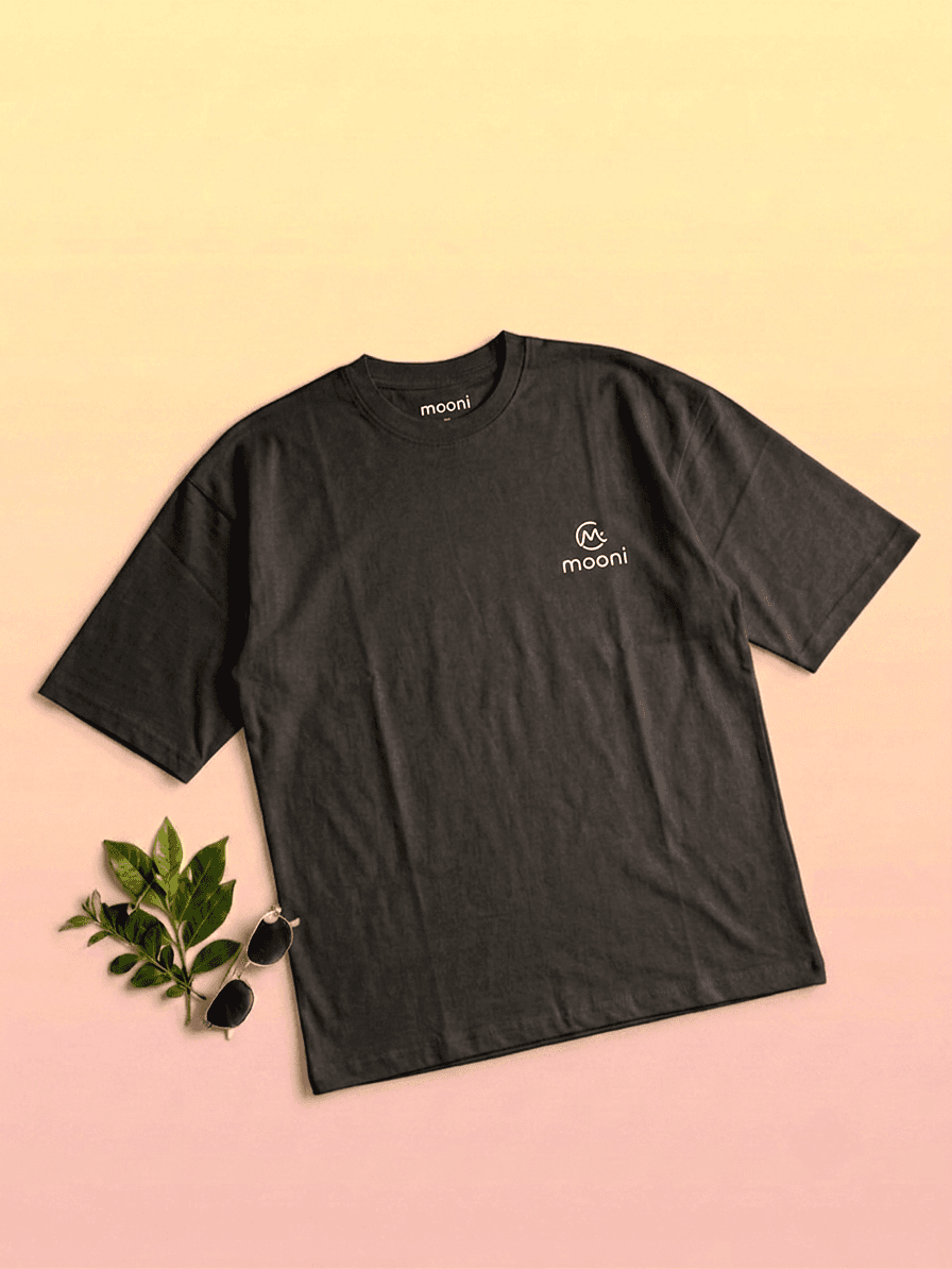 Mooni Premium Oversized T-Shirt – Black | Minimal Logo Cotton Tee